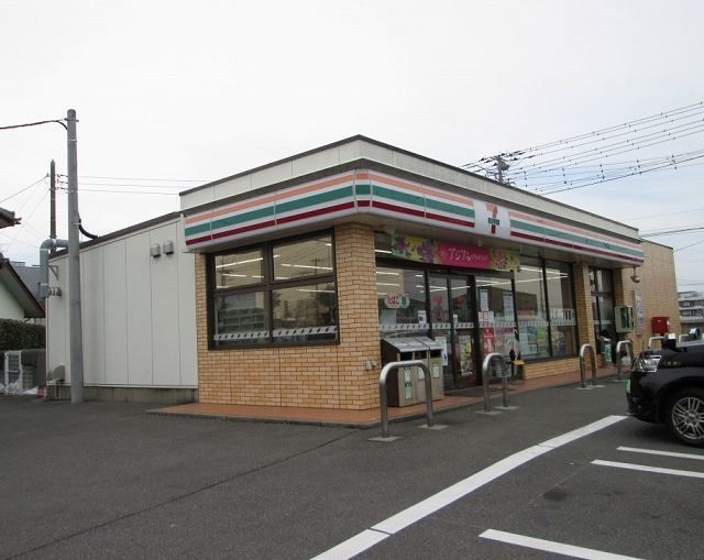 コンビニ　セブンイレブン茂原八千代店（コンビニ）まで1100m