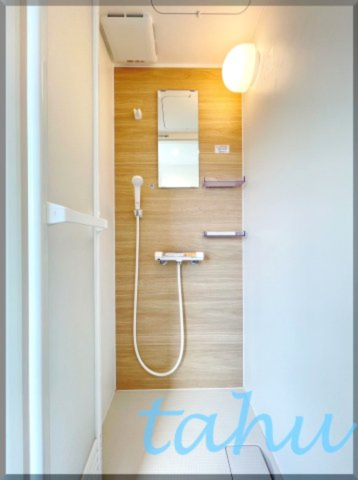 バス・シャワールーム　同物件別部屋参考写真