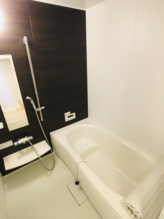 バス・シャワールーム　バス