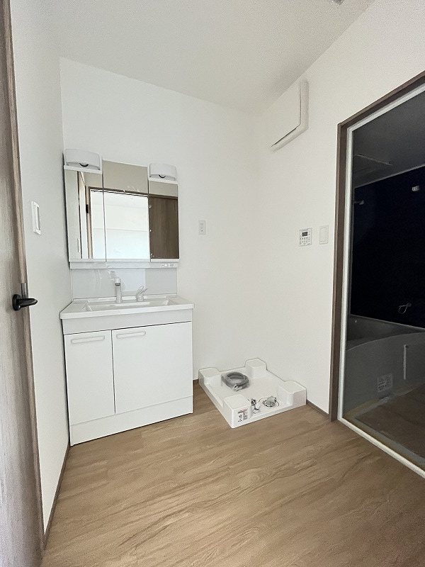 洗面設備　101号室写真