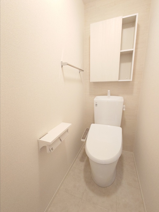 トイレ　落ち着いたトイレです