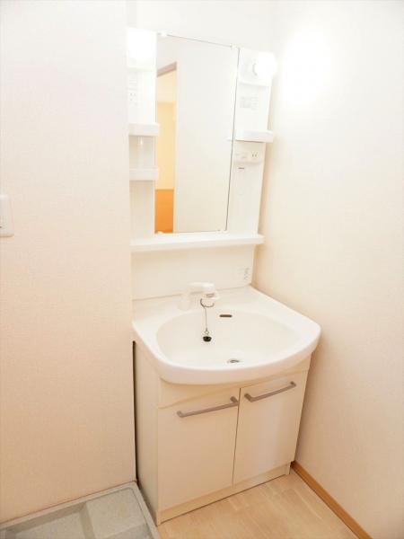 洗面設備　洗面所