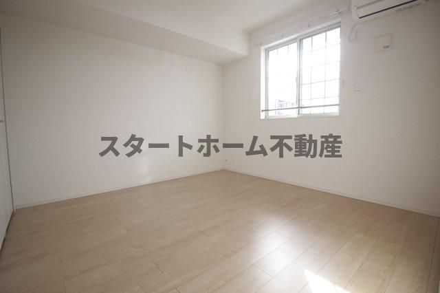 その他部屋・スペース　使い勝手のいい寝室です