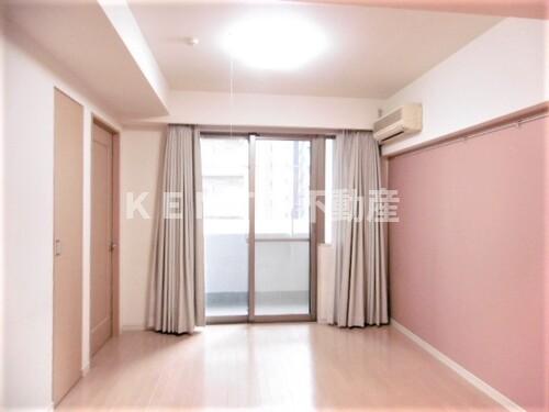 居室・リビング　居間です