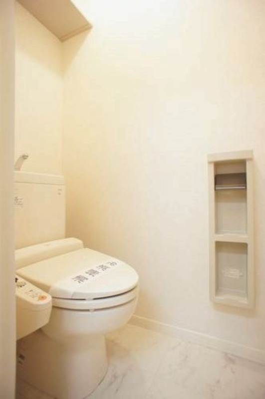 トイレ　図面と現状に相違がある場合には現状を優先