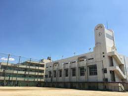 高校・高専　大阪市立生野工業高校（高校・高専）まで242m