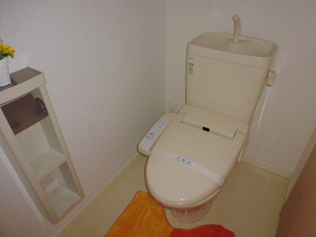 トイレ　ウォシュレット