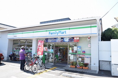コンビニ　ファミリーマート 千本鞍馬口店（コンビニ）まで377m