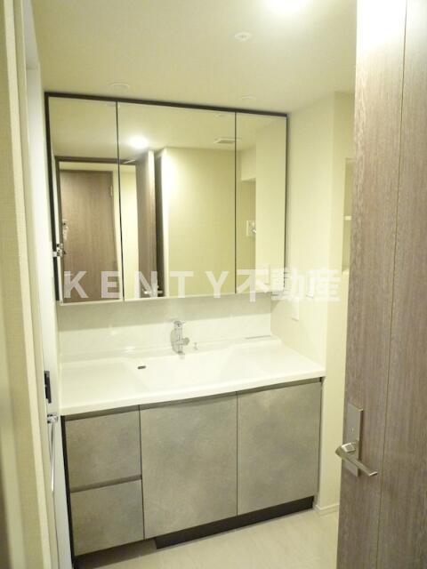 洗面設備　洗面所です