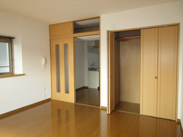 居室・リビング　※現況優先