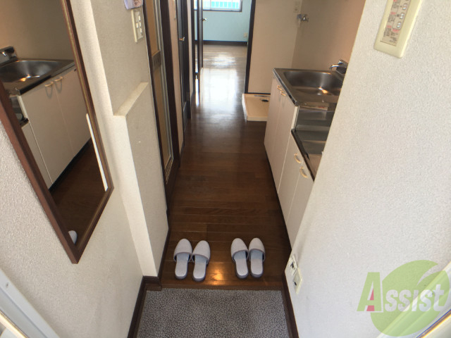 玄関　玄関スペースもしっかりとあるので、いいですね。