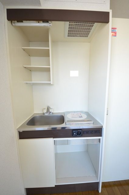 キッチン　使い勝手のよいシステムキッチン