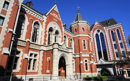 大学・短大　慶應義塾大学 三田キャンパス（大学・短大）まで898m