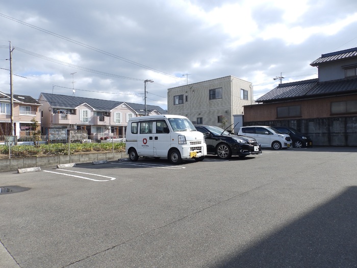 駐車場　カースペースがあります