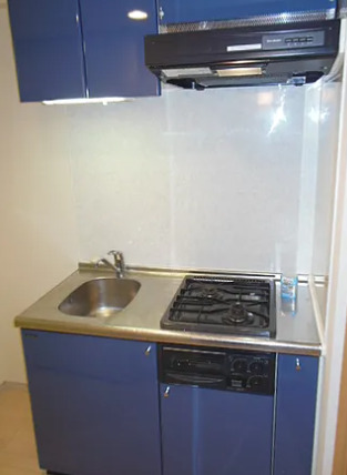 キッチン　別部屋の写真を使用しております。