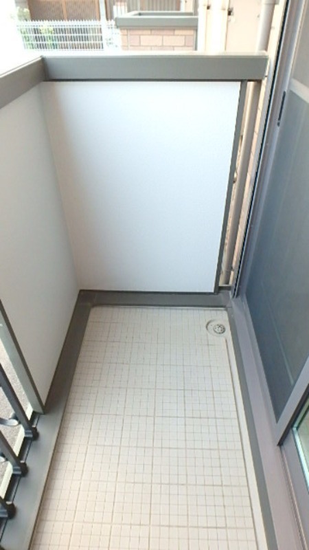 バルコニー　図面と現状に相違がある場合には現状を優先