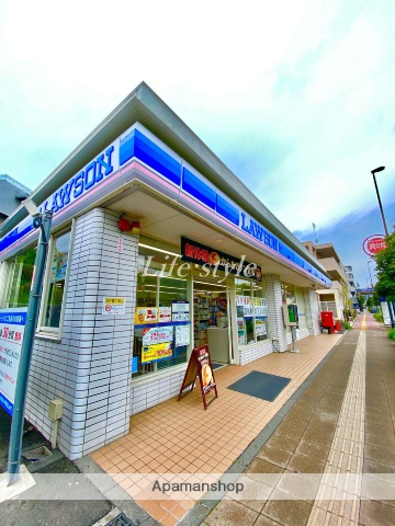 コンビニ　ローソン　横浜市民病院前店（コンビニ）まで400m