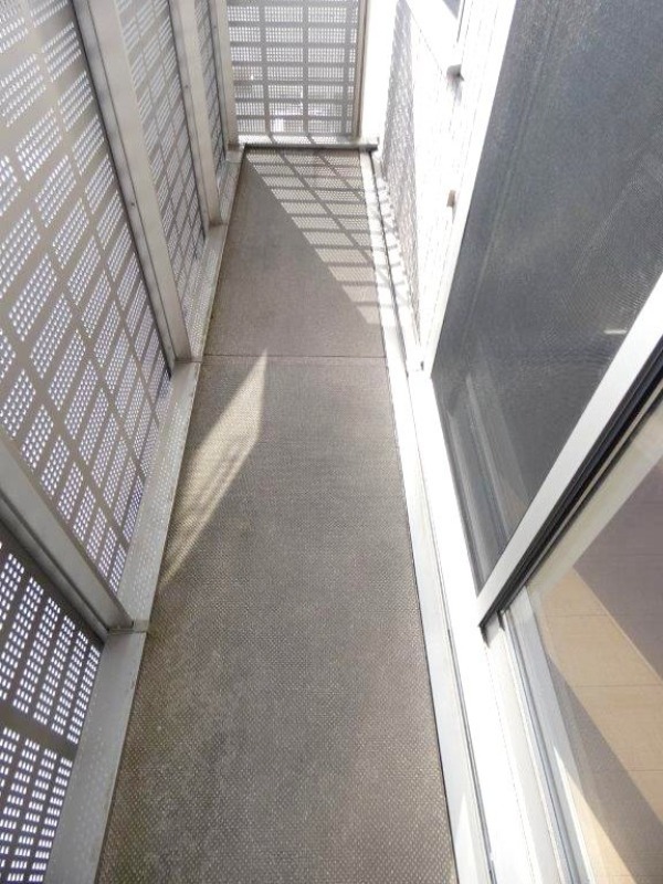 バルコニー　図面と現状に相違がある場合には現状を優先