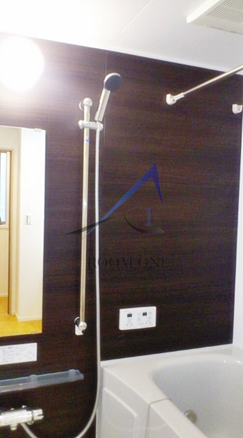 バス・シャワールーム　お風呂です。