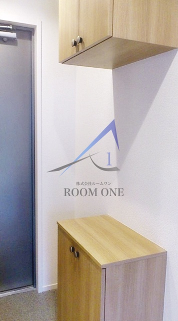 玄関　玄関です。