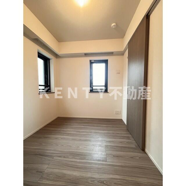 その他部屋・スペース　使い勝手のいい寝室です