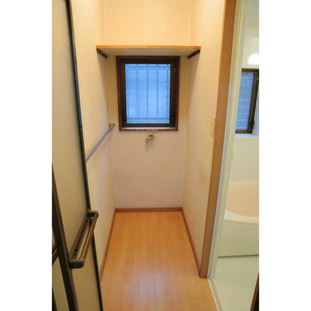 その他　洗濯機置き場