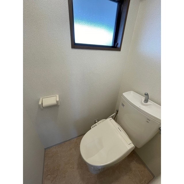 トイレ　別部屋参照