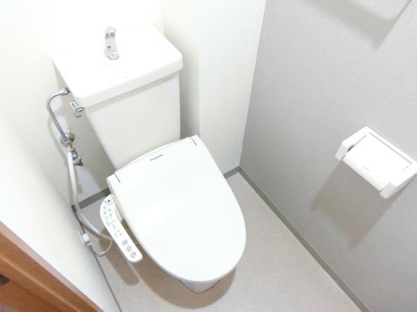 トイレ　ウォシュレット！
