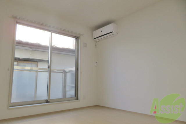 その他部屋・スペース　フローリングなのでベッドも置けちゃいますよ。