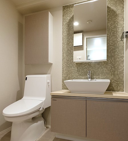 トイレ　（別タイプ参考写真）カーサスプレンディット小石川　文京区小石