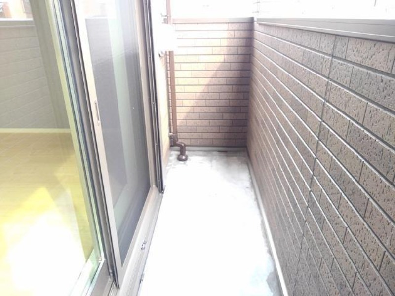 バルコニー　図面と現状に相違がある場合には現状を優先