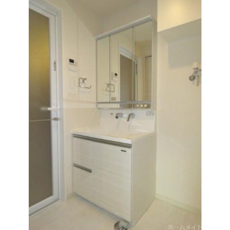 洗面設備　洗髪洗面化粧台