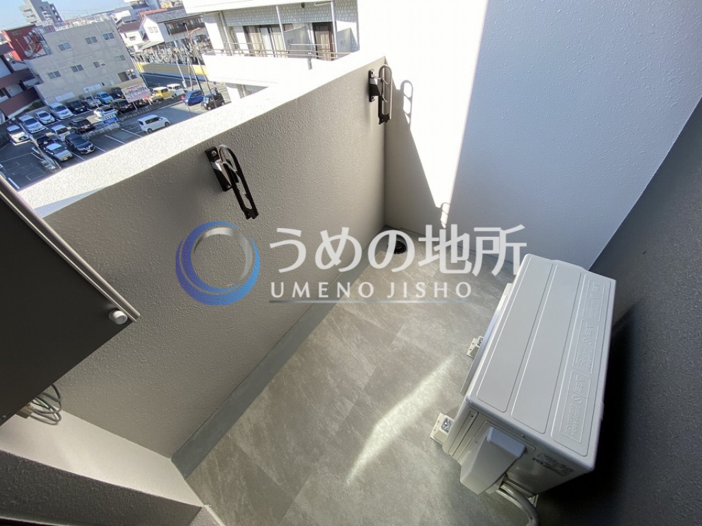 バルコニー　バルコニー