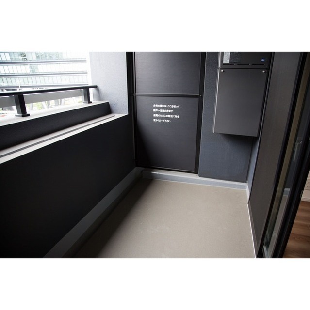 バルコニー　バルコニー