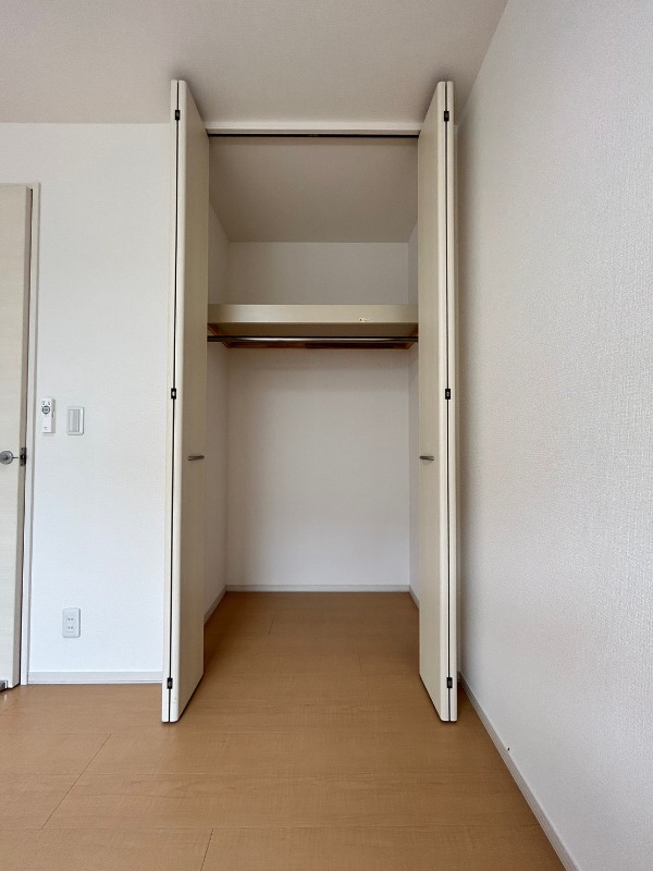 収納　図面と現状に相違がある場合には現状を優先