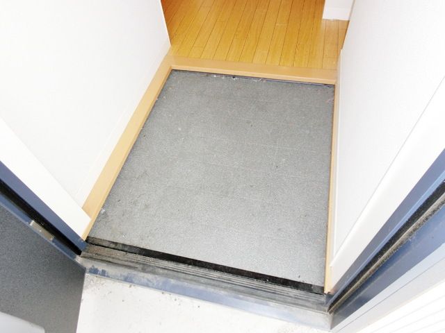 玄関　★ゆったりとした玄関スペースです★