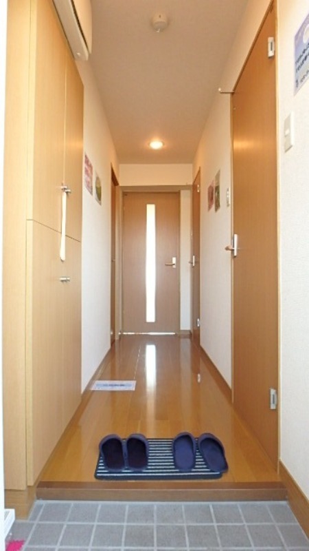 玄関　図面と現状に相違がある場合には現状を優先