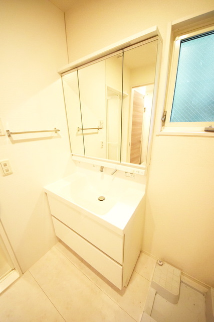 洗面設備　～同施工会社参考写真～