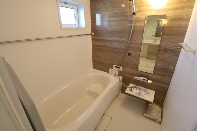 バス・シャワールーム　浴室