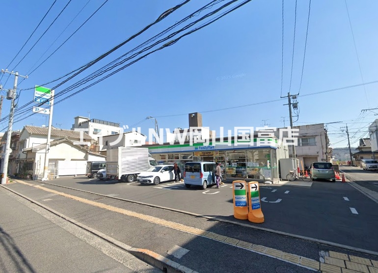 コンビニ　ファミリーマート岡山舟橋町店（コンビニ）まで358m