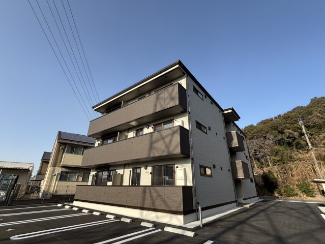 建物外観　外観は落ち着いています