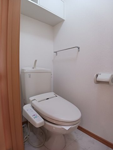 トイレ　トイレもきれいです