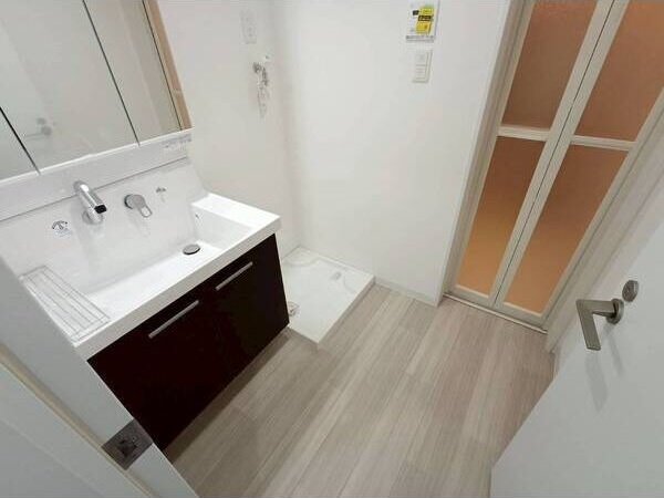 洗面設備　洗面所です