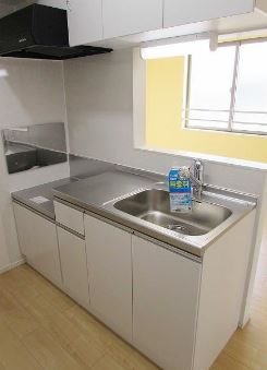 キッチン　別号室参考写真、現況優先です。