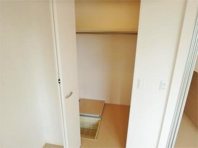 収納　ウォークインクローゼット