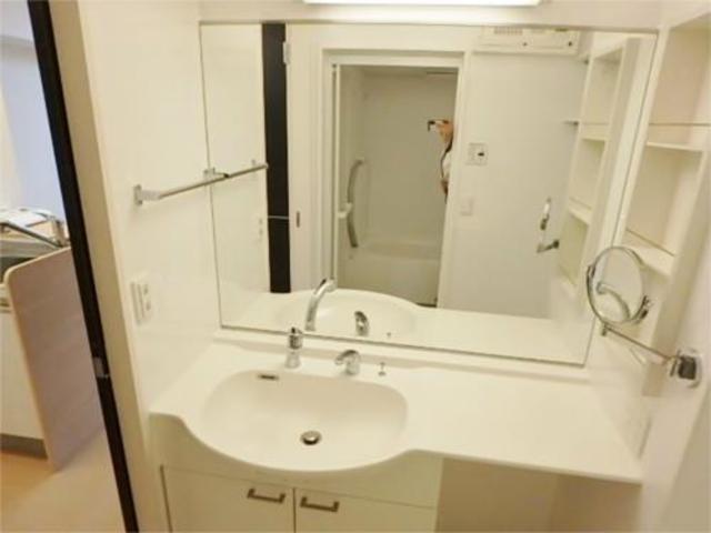 洗面設備　独立洗面台