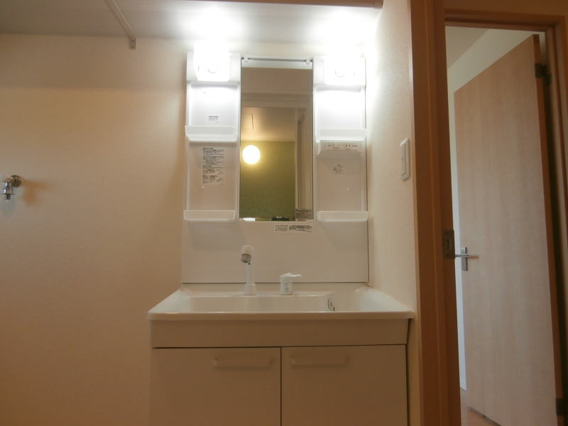 洗面設備　同仕様