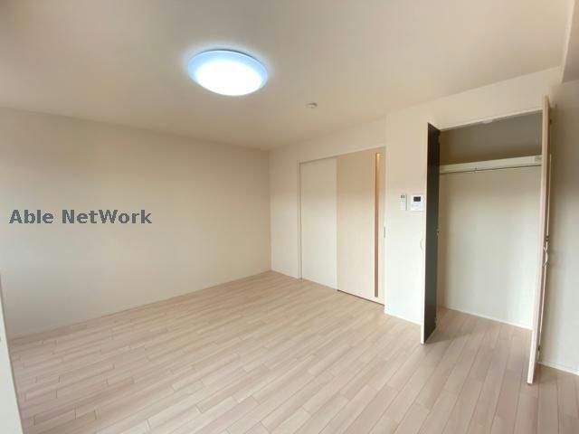 収納　※同型反転タイプ　現況優先