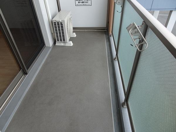 バルコニー　南向きバルコニー！