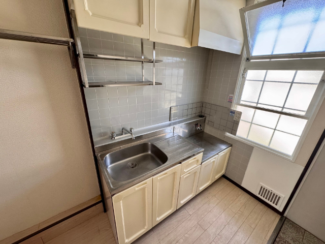 キッチン　※他のお部屋の写真です